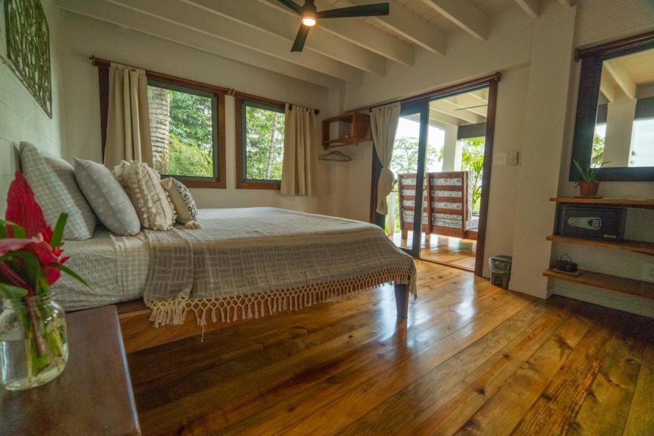 Roam Yoga & Wellness Lodge Bocas del Toro Exterior photo